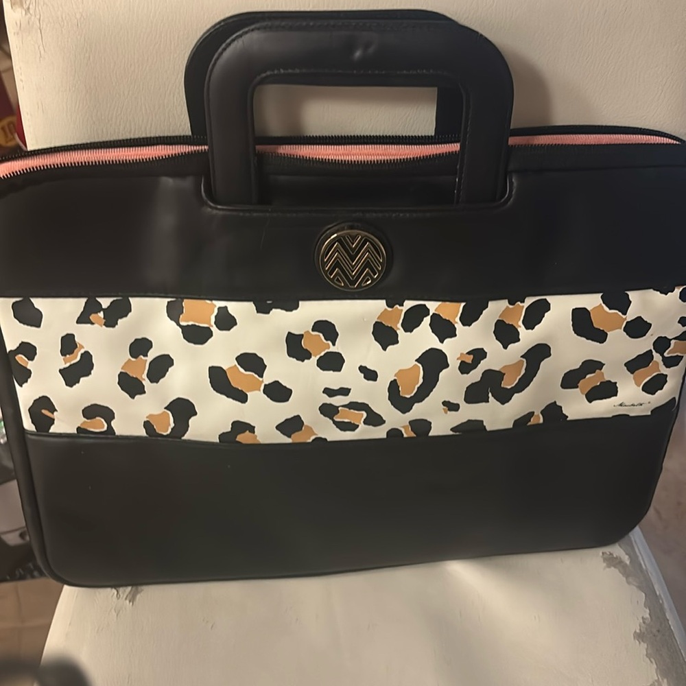 Black/ White Computer Bag